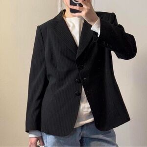 Armani Collezioni Elegant Black Jacket